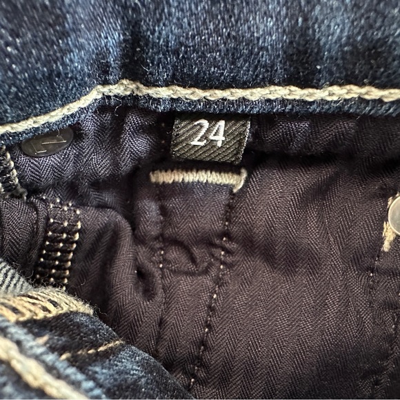 7 for all Mankind The Skinny - Picture 4 of 11